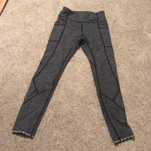 Lulu lemon black and white speckle ankle pants